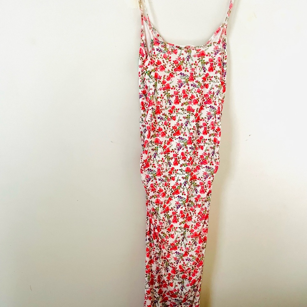 Floral Sleeveless Maxi Dress